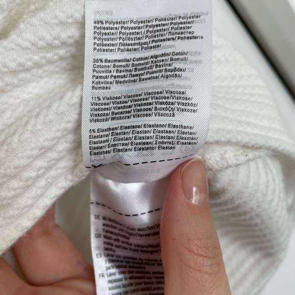 Sweater - Picture 2 of 2